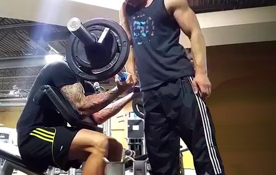 Série négative curl biceps