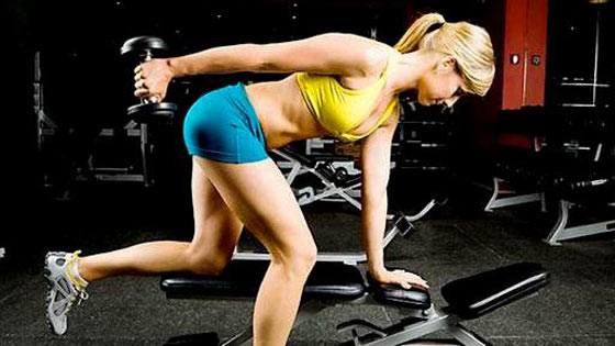 Kick back triceps